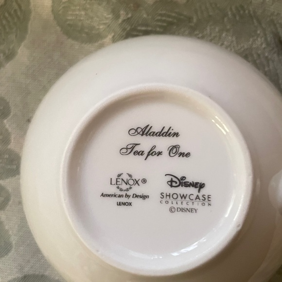 NIB Lenox Disney Aladdin Magic Lamp Tea For One - Picture 6 of 10